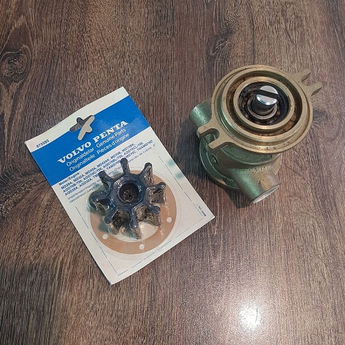 ایمپلر و واتر پمپ برنجی ۱ اینچ اصل ولوو